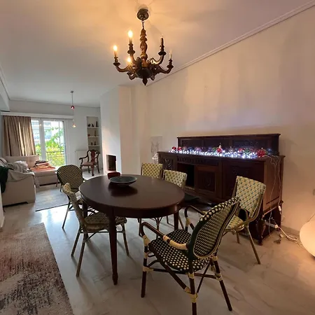 Eleven - Spacious In The Centre Of The Nauplion