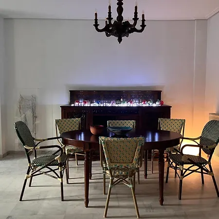 Eleven - Spacious In The Centre Of The Appartement Nauplion