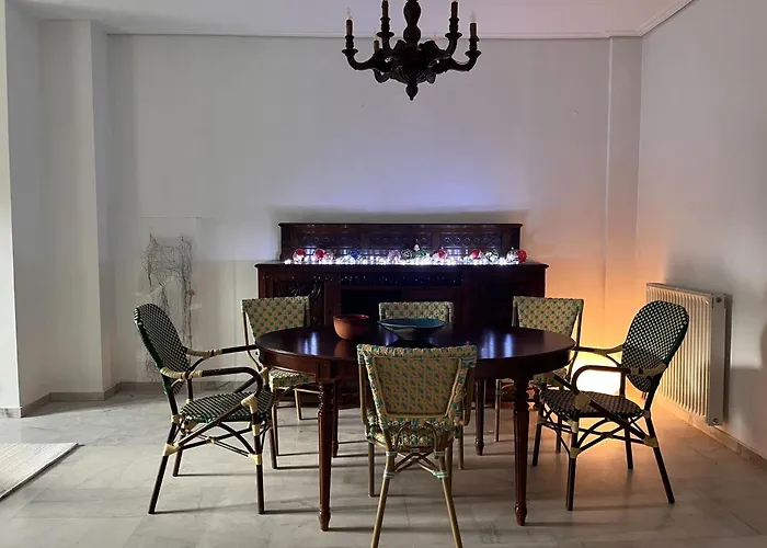 Eleven - Spacious In The Centre Of The Appartement Nauplion