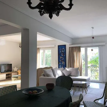 Eleven - Spacious In The Centre Of The Appartement