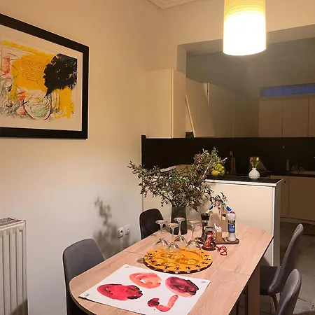 Apartman Eleven - Spacious In The Centre Of The