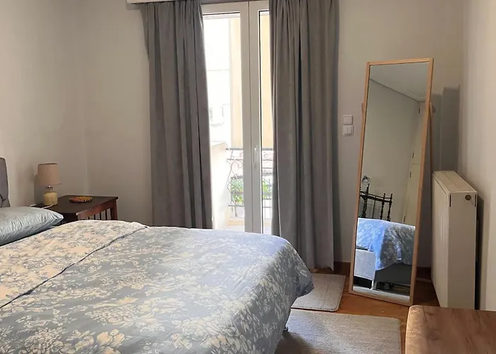 Eleven - Spacious In The Centre Of The